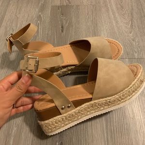 Sandal for any occasion